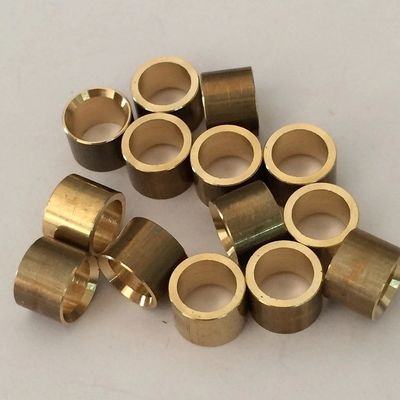 Serviços de micro-máquinação de peças de reposição metálicas com máquinas de torneamento CNC de alta precisão