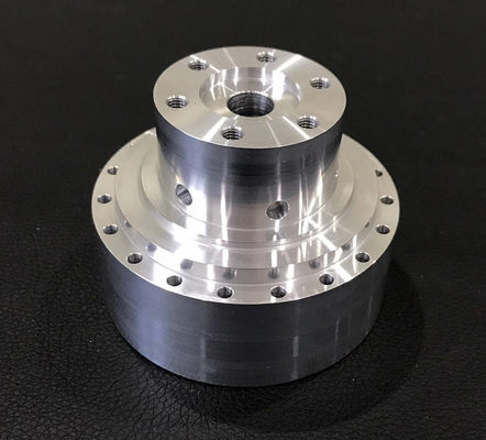 Serviços de usinagem de peças metálicas sob medida com máquinas de torneamento CNC e usinagem CNC de 5 eixos