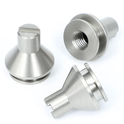 Máquina de torneamento CNC de precisão para interruptores mecânicos de teclado e moldes de ferro fundido